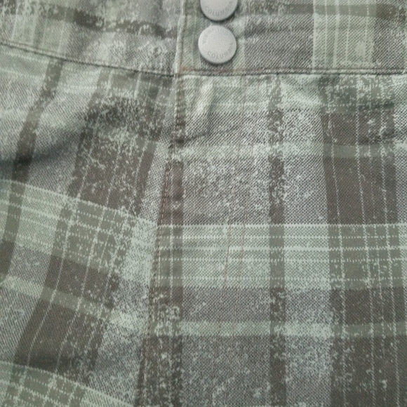 Columbia Shorts - Picture 5 of 6